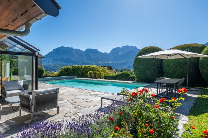 Maison à vendre, 250m², Saint-Jorioz
