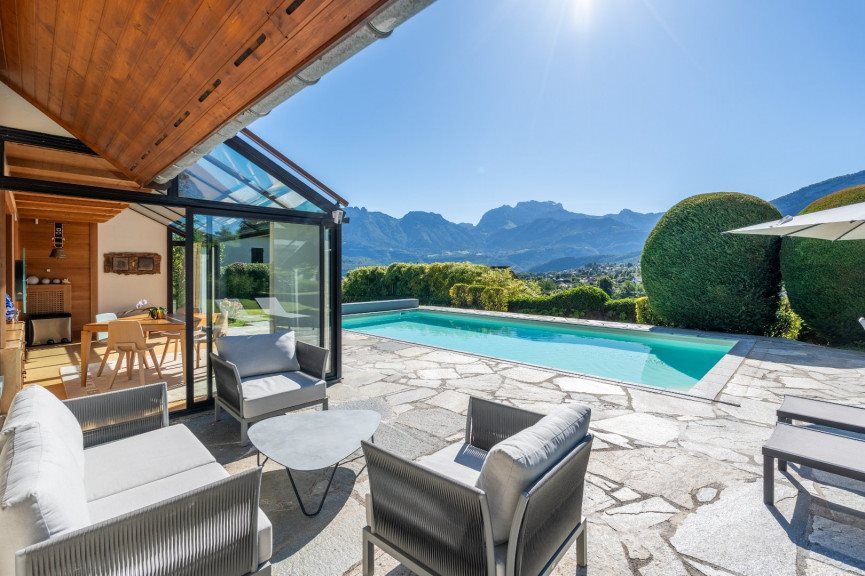 Maison à vendre, 250m², Saint-Jorioz
