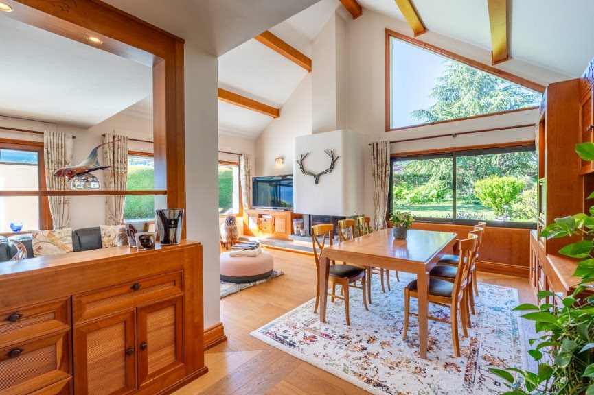 Maison à vendre, 250m², Saint-Jorioz