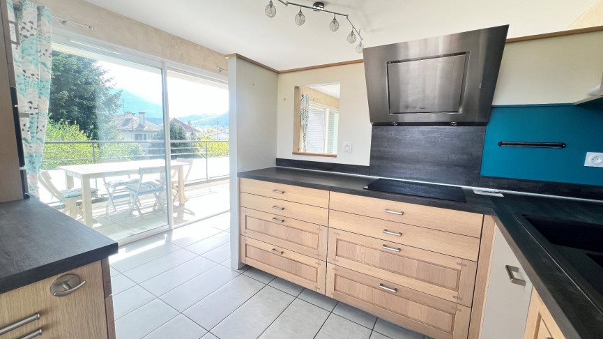 Appartement à vendre, 111m², Saint-Jorioz