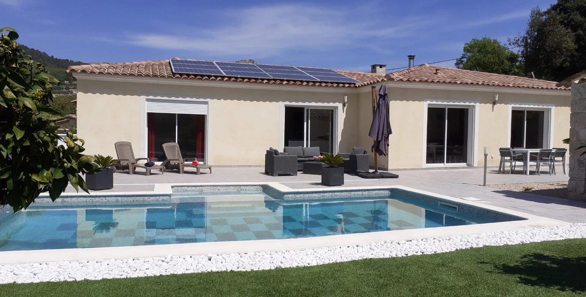 Maison à vendre, 135m², Vence