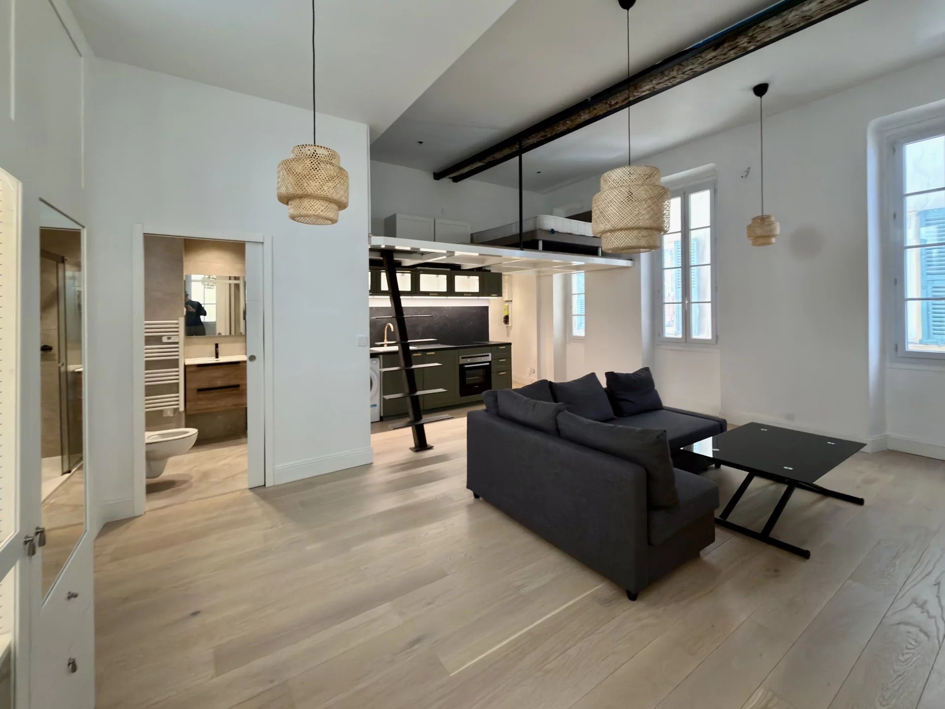 Appartement à louer, 40m², Nice