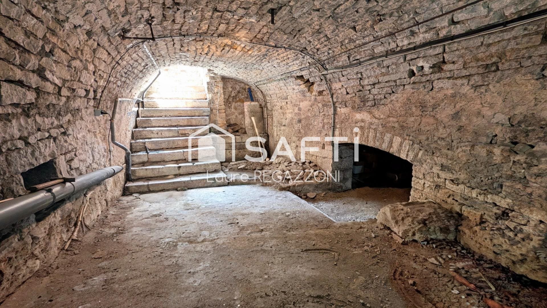 Maison à vendre, 150m², Nuits-Saint-Georges