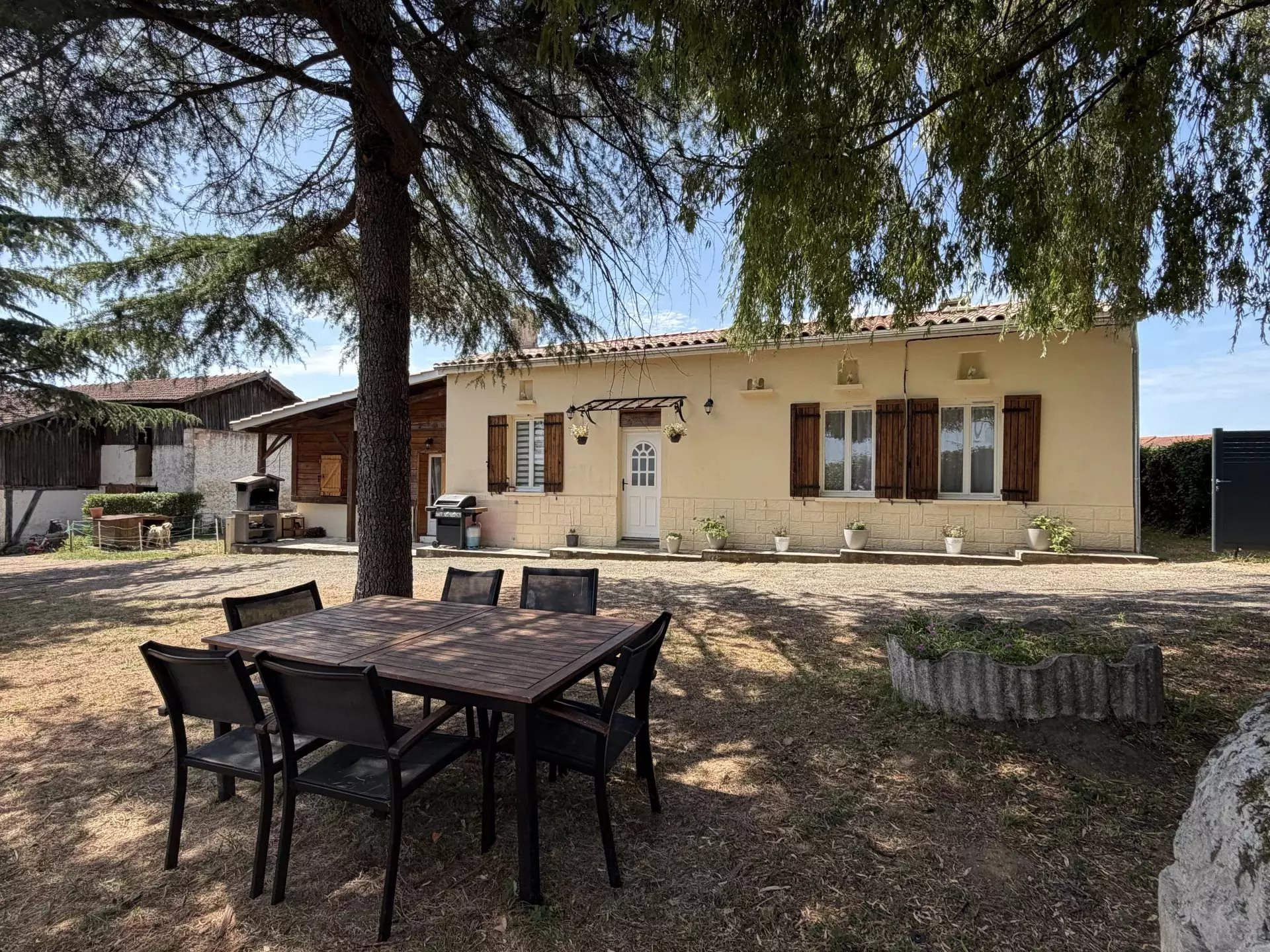 Maison à vendre, 114m², Saint-Bonnet-sur-Gironde