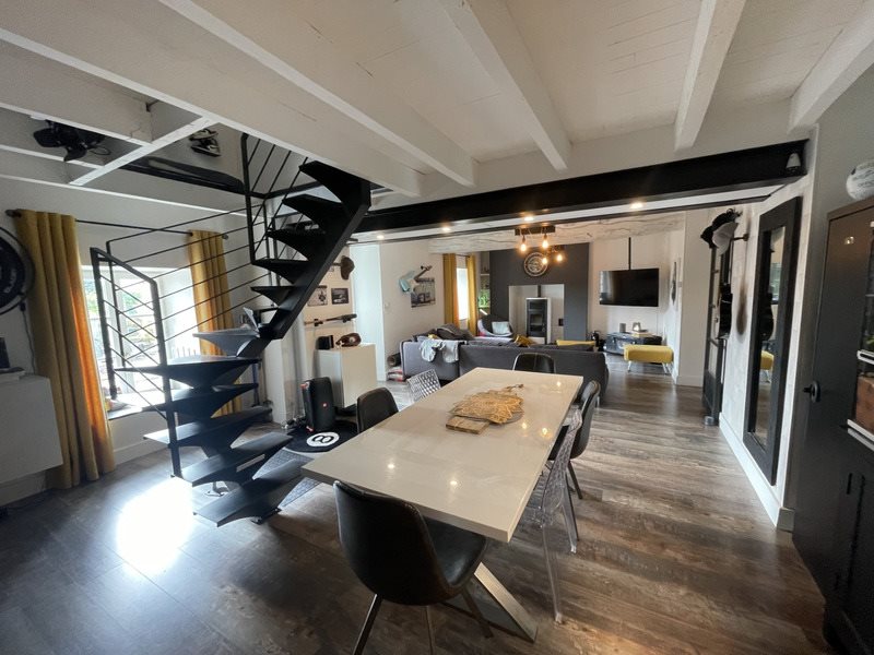 Maison à vendre, 193m², Verrie
