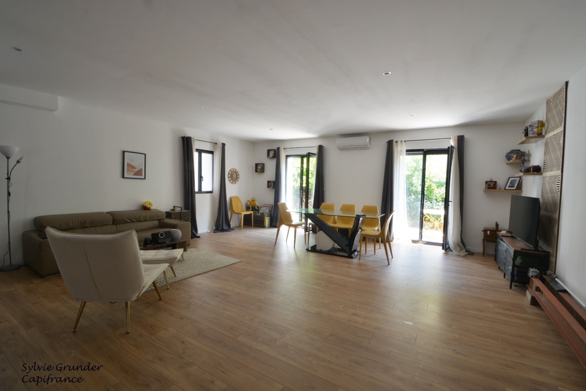 Maison à vendre, 207m², Salon-de-Provence