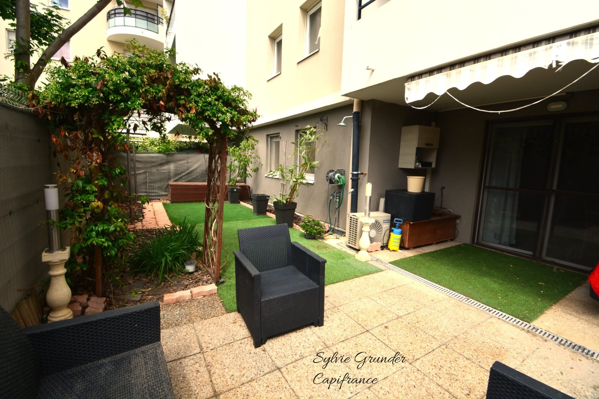 Appartement à louer, 57m², Miramas