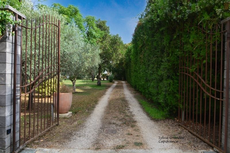 Maison à vendre, 245m², Raphèle-lès-Arles