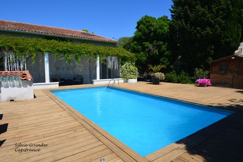 Maison à vendre, 194m², Rognac