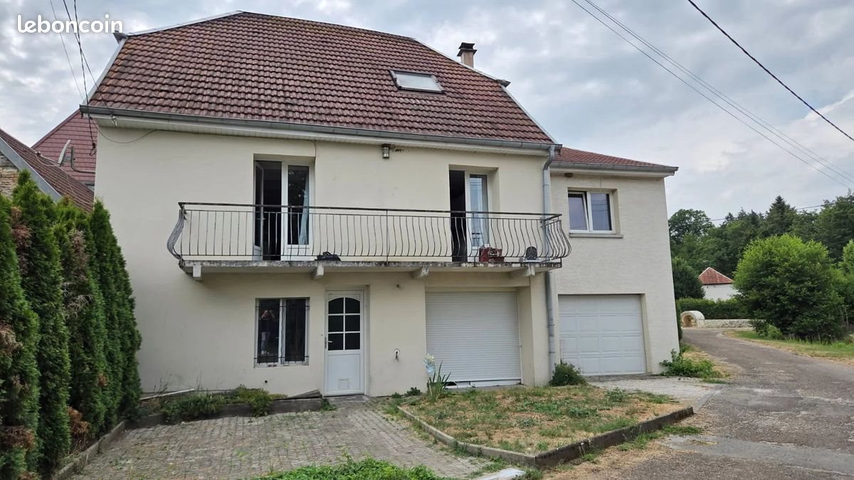 Maison à vendre, 162m², Cussey-sur-l'Ognon