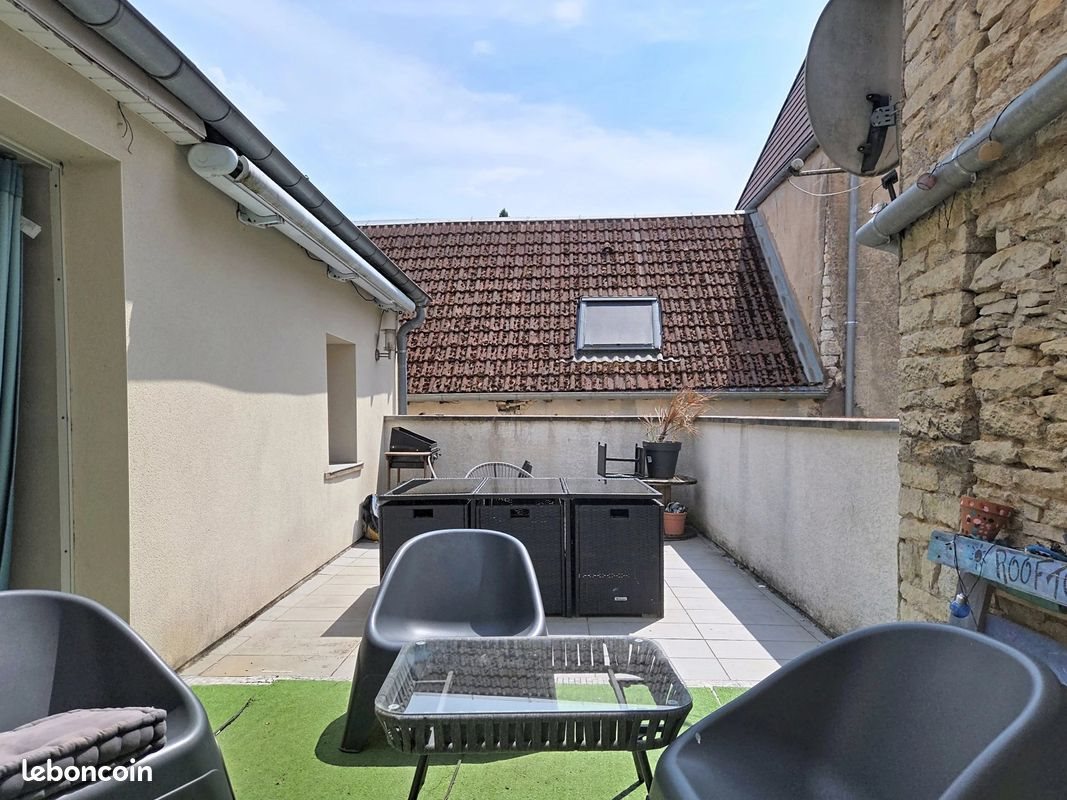 Maison à vendre, 162m², Cussey-sur-l'Ognon