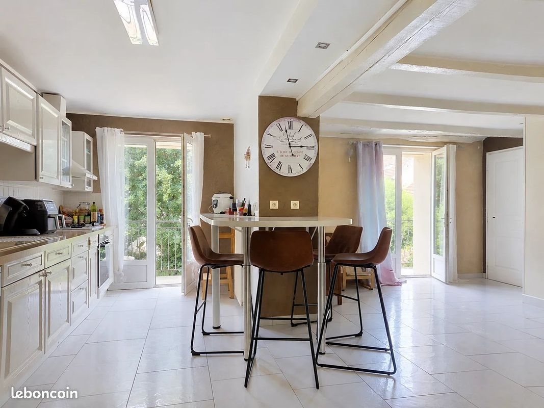 Maison à vendre, 162m², Cussey-sur-l'Ognon