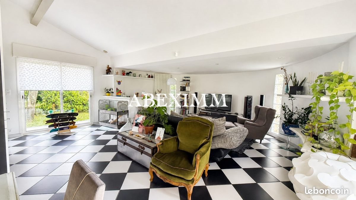 Maison à vendre, 230m², Bourg-lès-Valence