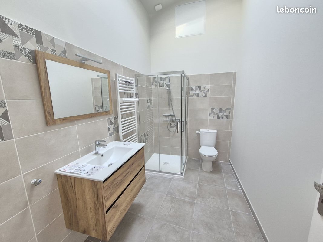 Maison à louer, 84m², Baho