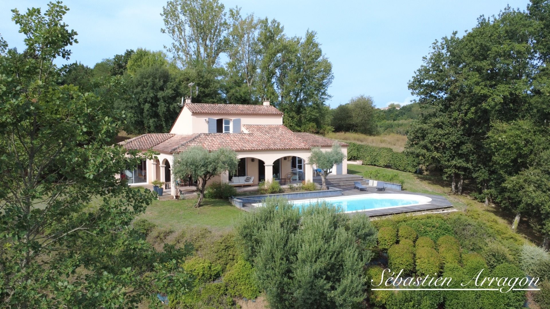 Maison à vendre, 180m², Sainte-Colombe-en-Bruilhois