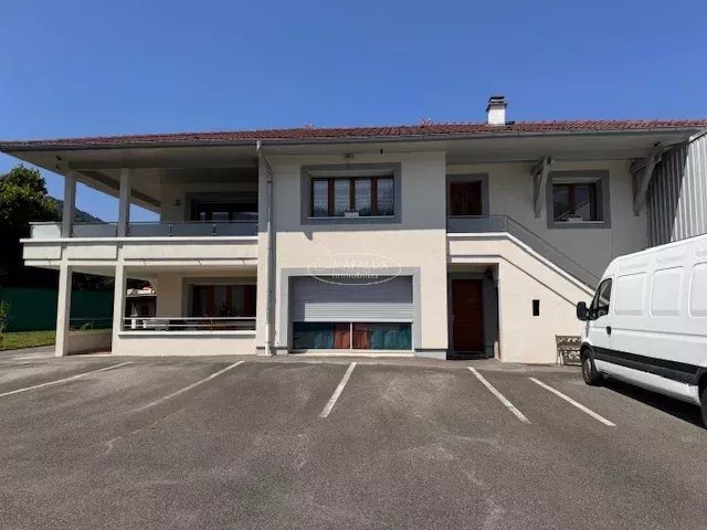 Maison à vendre, 256m², Marignier