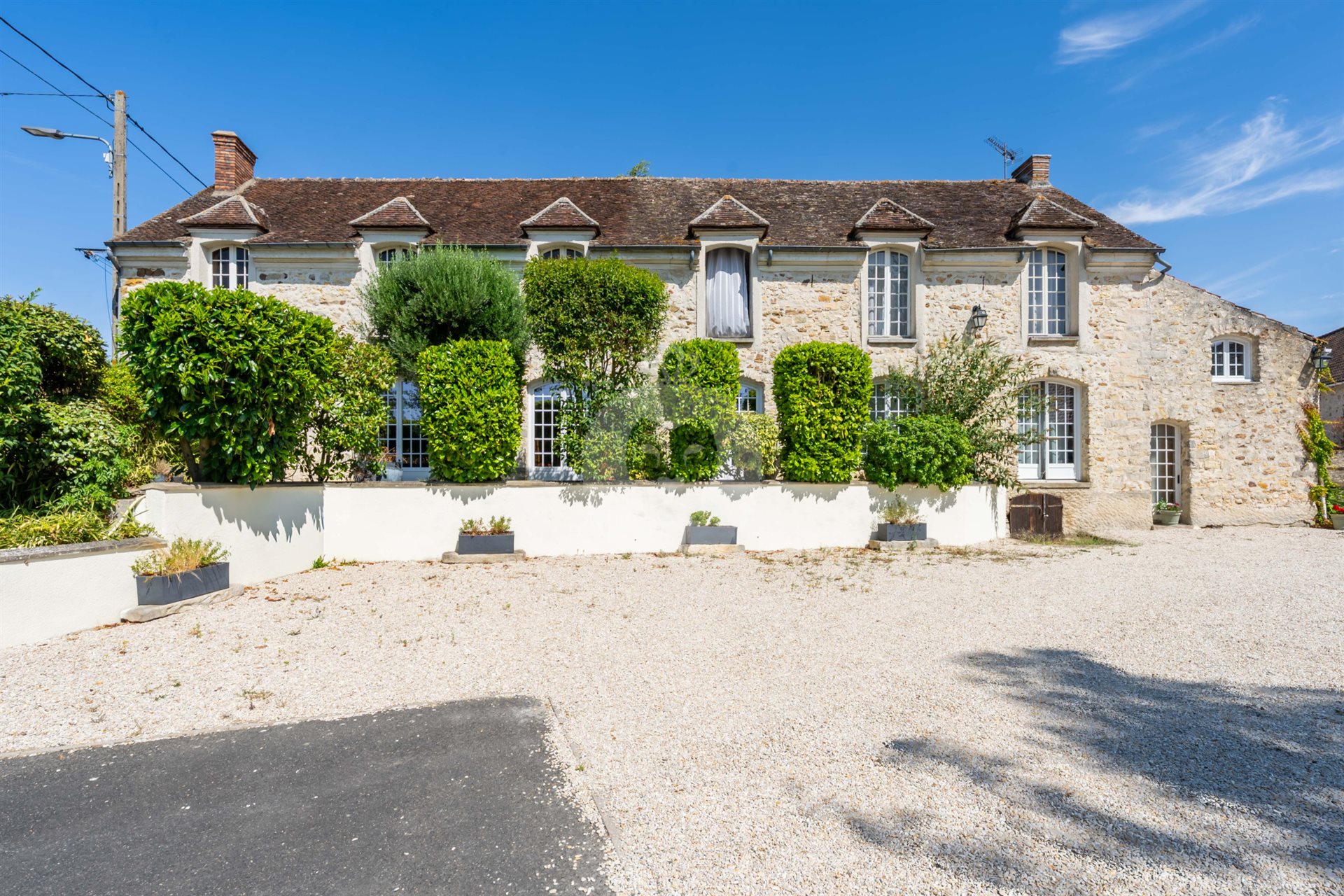 Maison à vendre, 570m², Vert-Saint-Denis