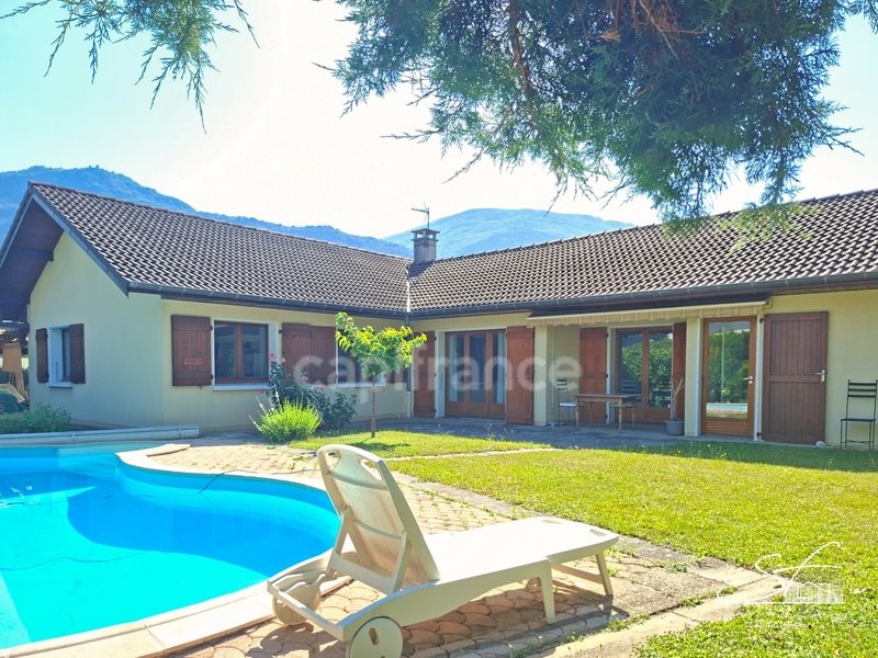 Maison à vendre, 115m², Challes-les-Eaux