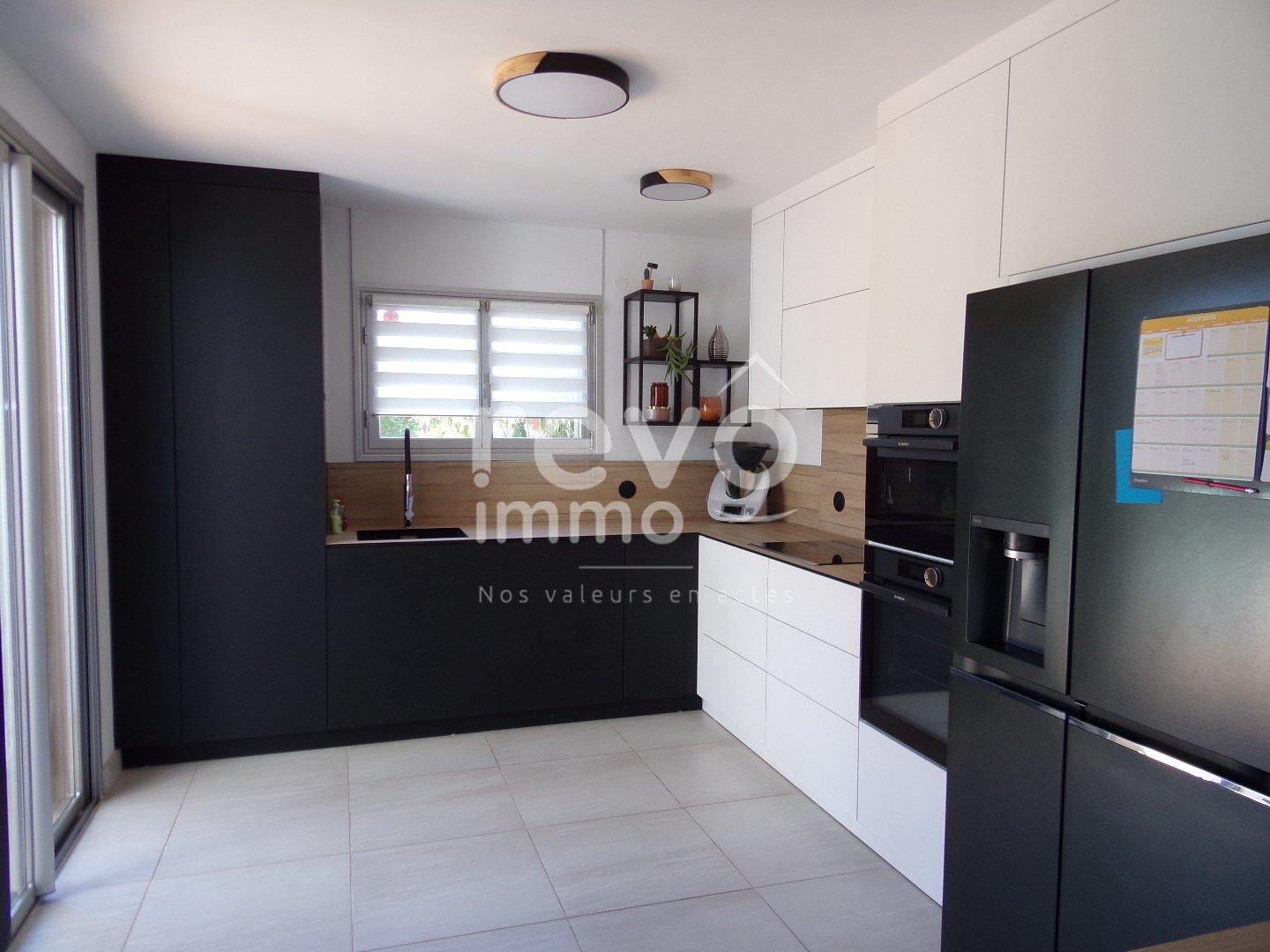 Maison à vendre, 207m², Canet