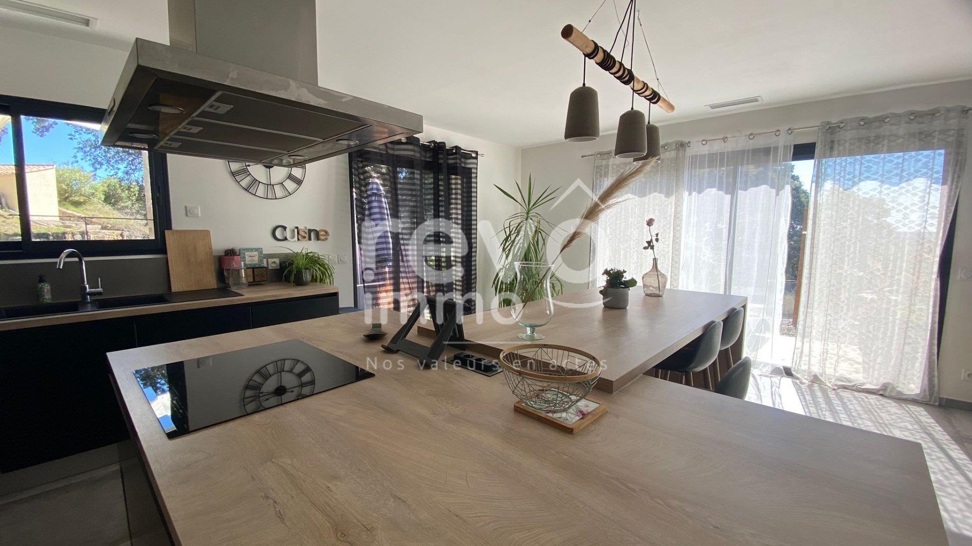 Maison à vendre, 215m², Paulhan