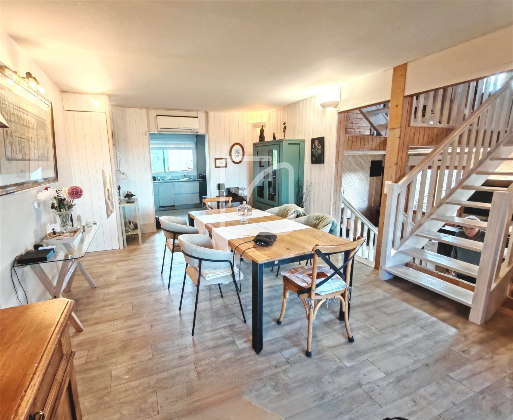 Maison à vendre, 161m², Ussac