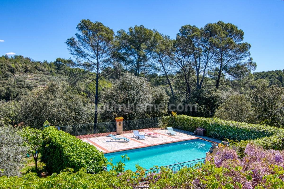 Maison à vendre, 183m², Cotignac