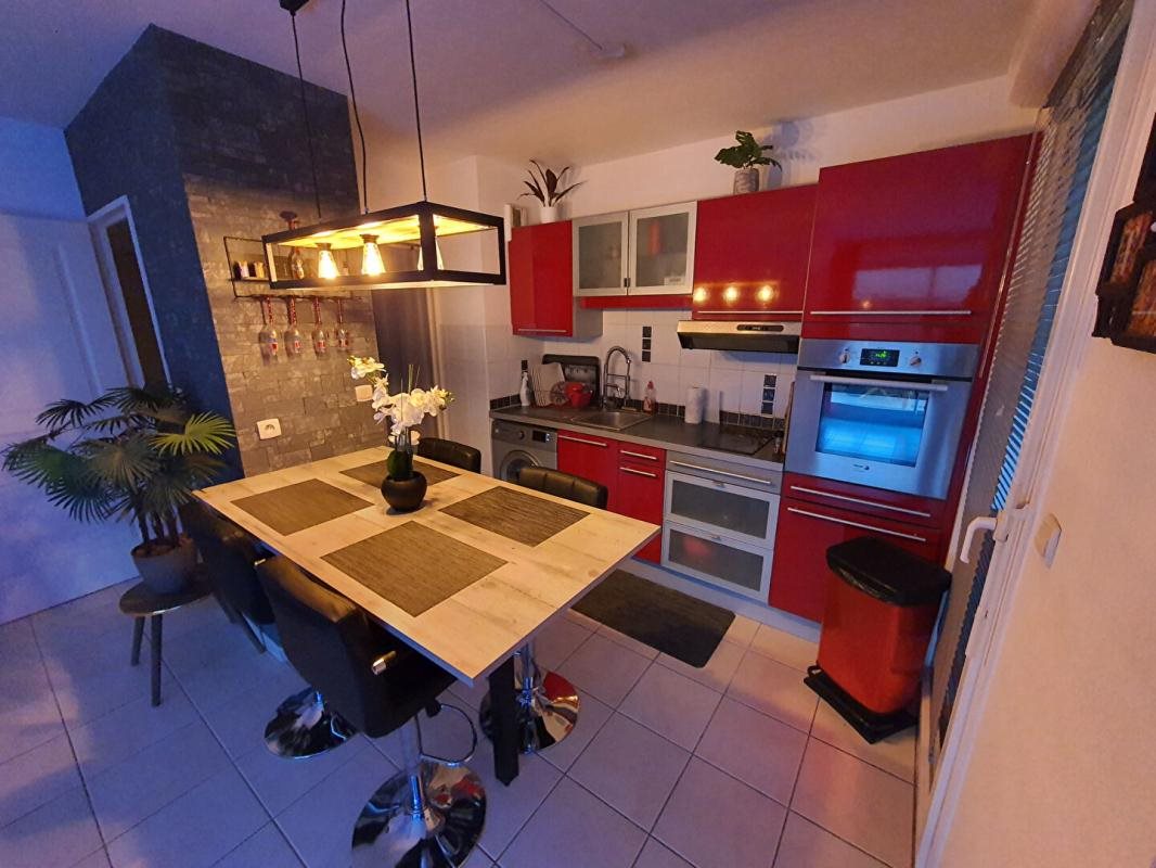 Appartement à vendre, 50m², Istres