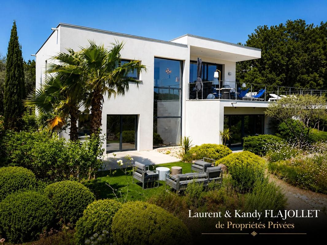 Maison à vendre, 200m², Sainte-Lucie de Porto-Vecchio