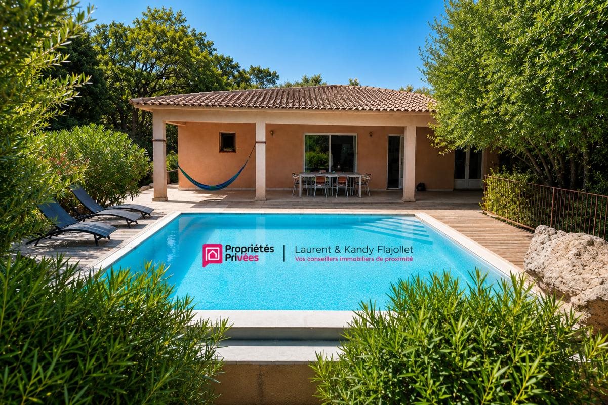 Maison à vendre, 108m², Sainte-Lucie de Porto-Vecchio