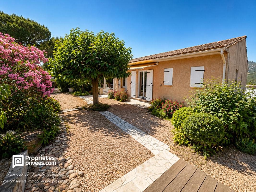 Maison à vendre, 103m², Sainte-Lucie de Porto-Vecchio