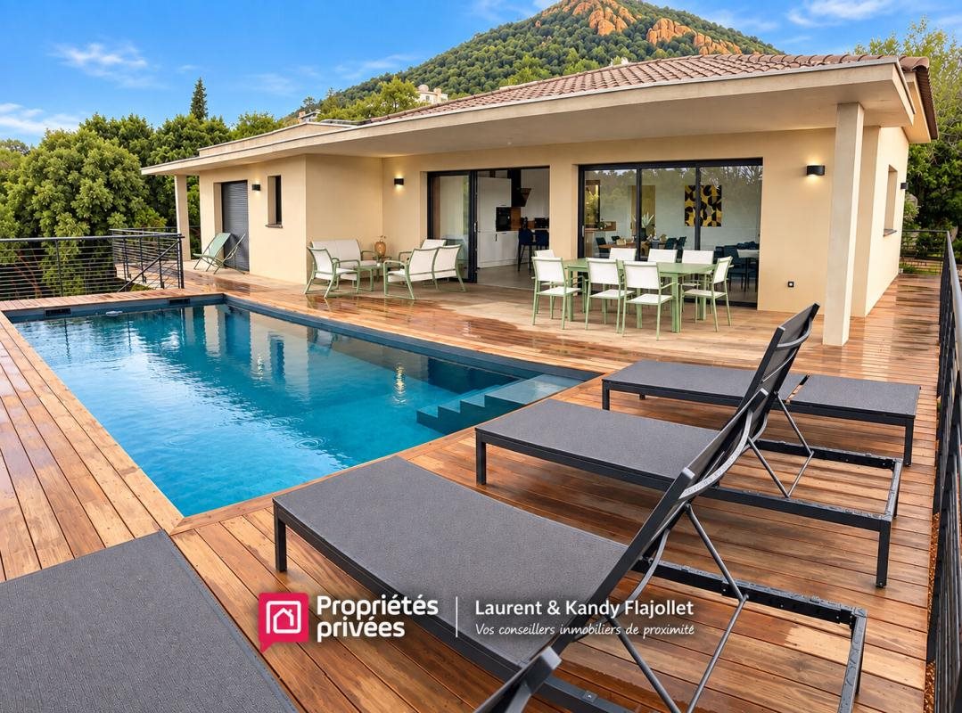 Maison à vendre, 156m², Sainte-Lucie de Porto-Vecchio