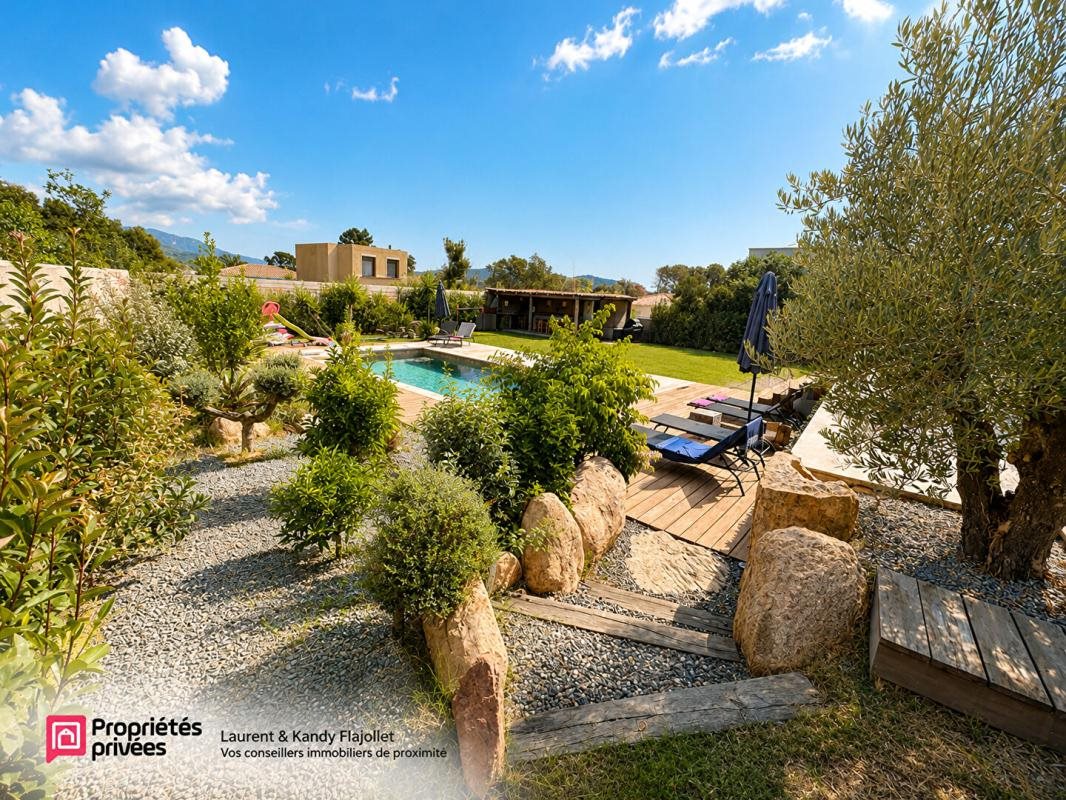 Maison à vendre, 137m², Lecci