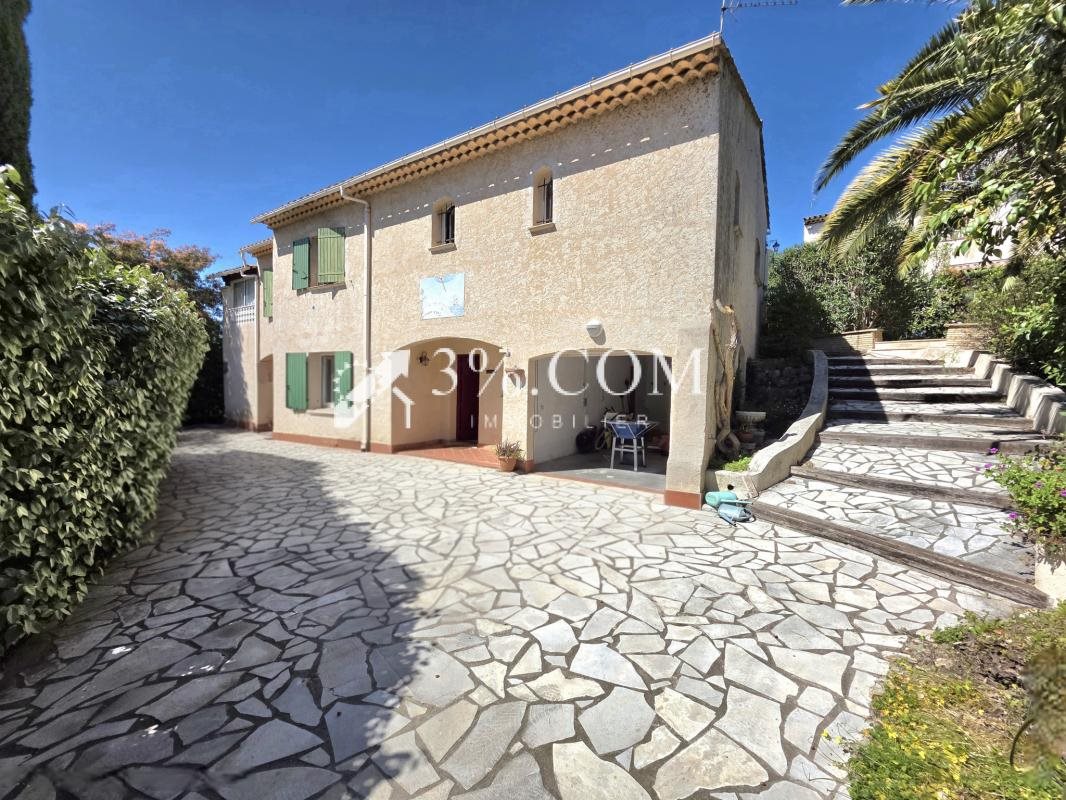 Maison à vendre, 150m², Saint-Raphaël