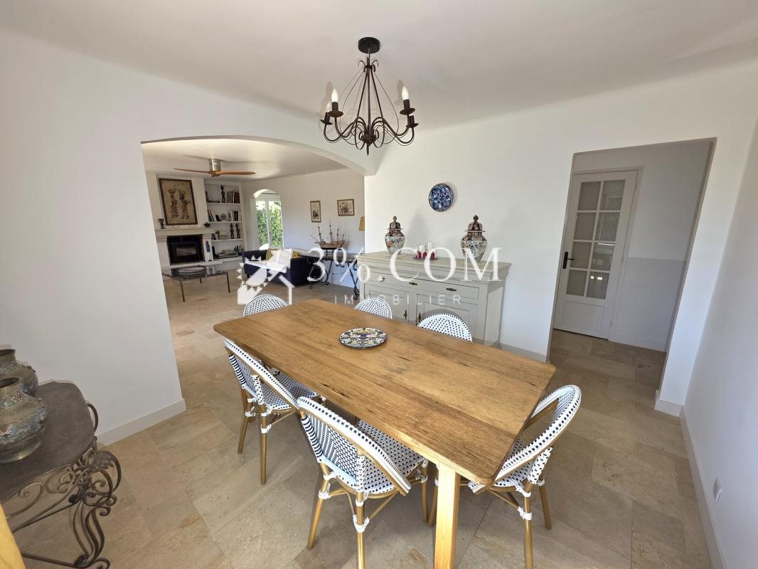 Maison à vendre, 192m², Saint-Raphaël