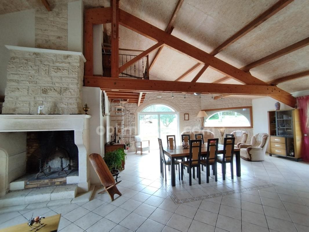 Maison à vendre, 206m², Agris