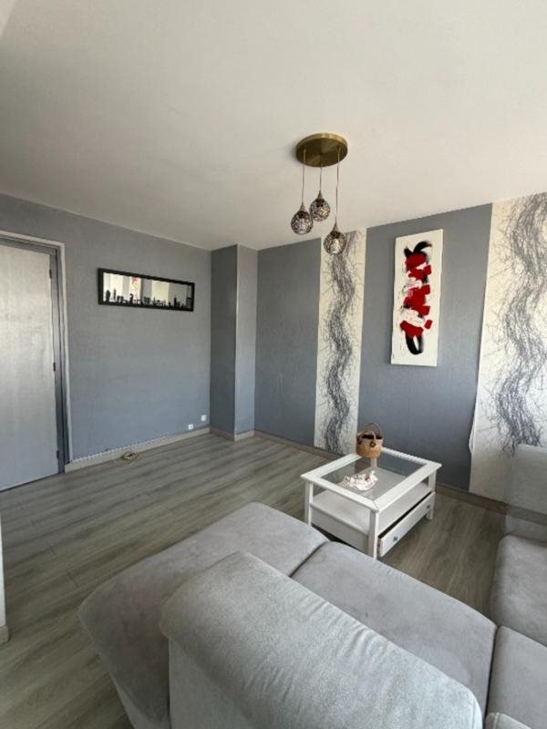 Maison à vendre, 102m², Soyaux