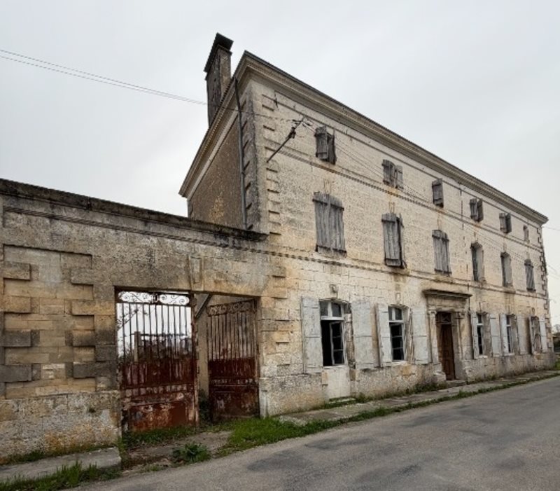 Maison à vendre, 300m², Agris