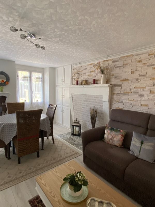 Maison à vendre, 131m², Charras