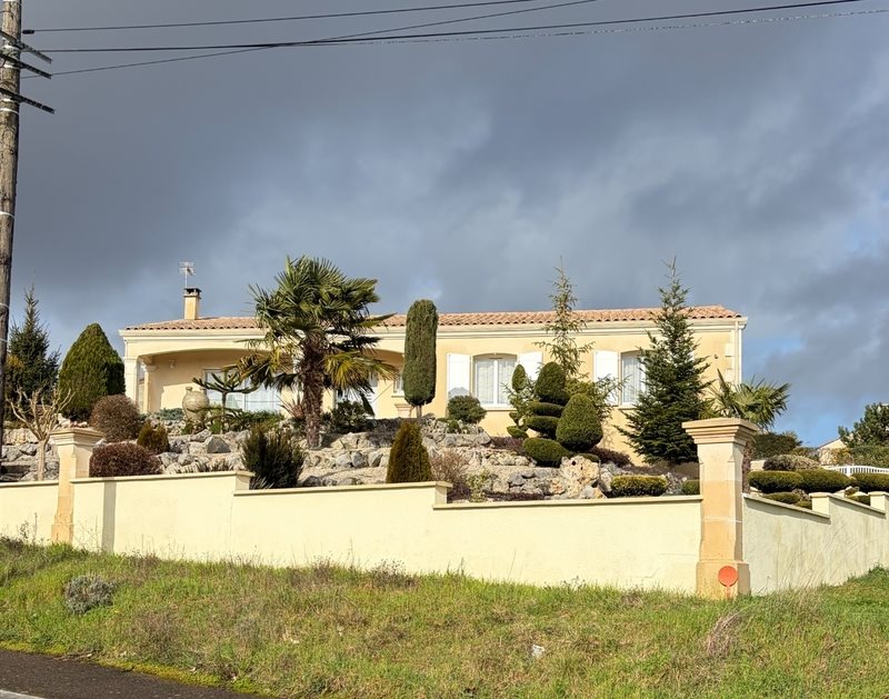 Maison à vendre, 124m², Soyaux