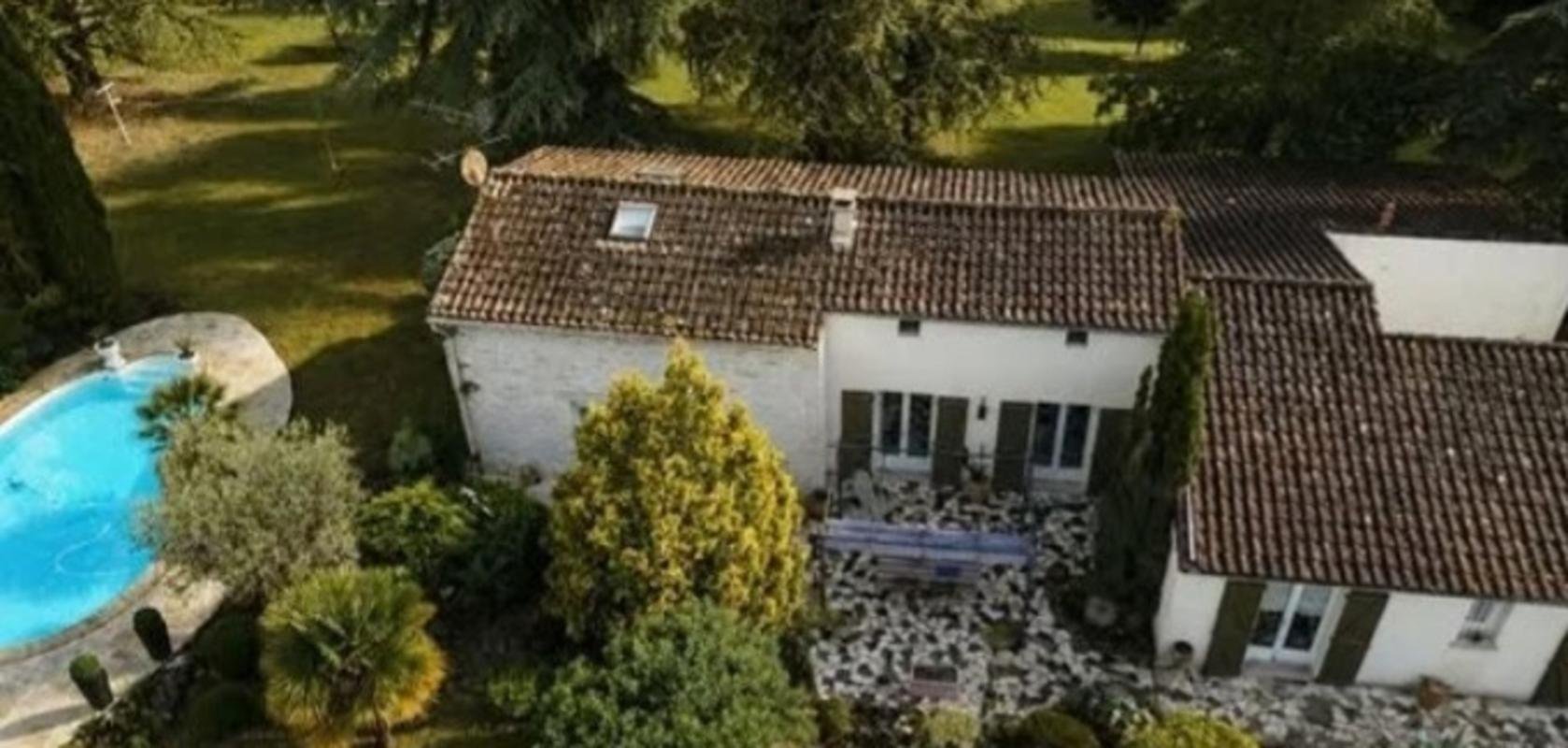 Maison à vendre, 130m², Voeuil-et-Giget