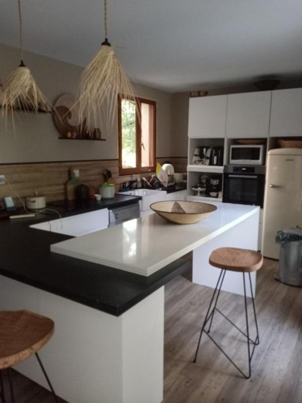 Maison à vendre, 130m², Voeuil-et-Giget
