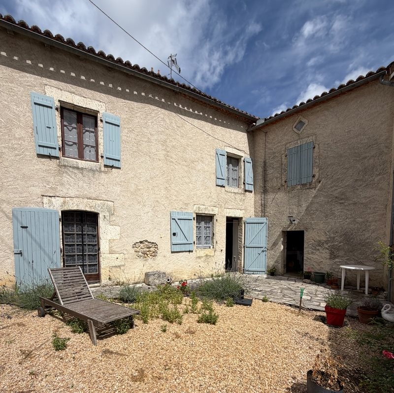 Maison à vendre, 159m², Vouzan