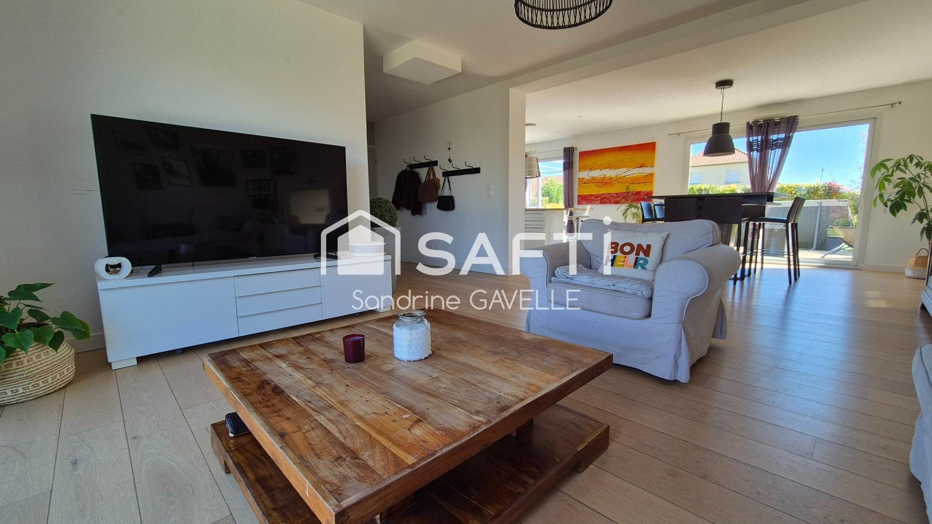 Maison à vendre, 165m², La Rivière-de-Corps