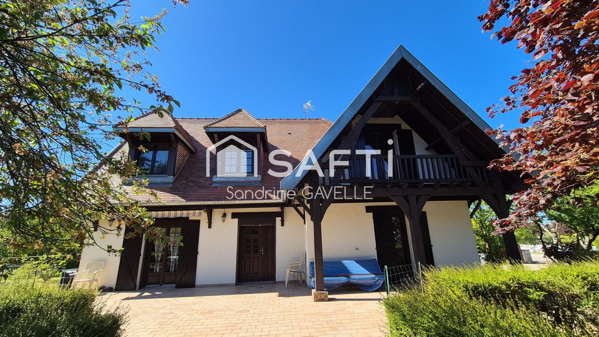 Maison à vendre, 136m², Saint-Lyé