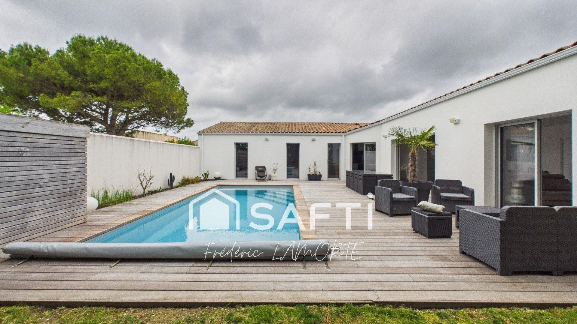 Maison à vendre, 135m², Salles-sur-Mer