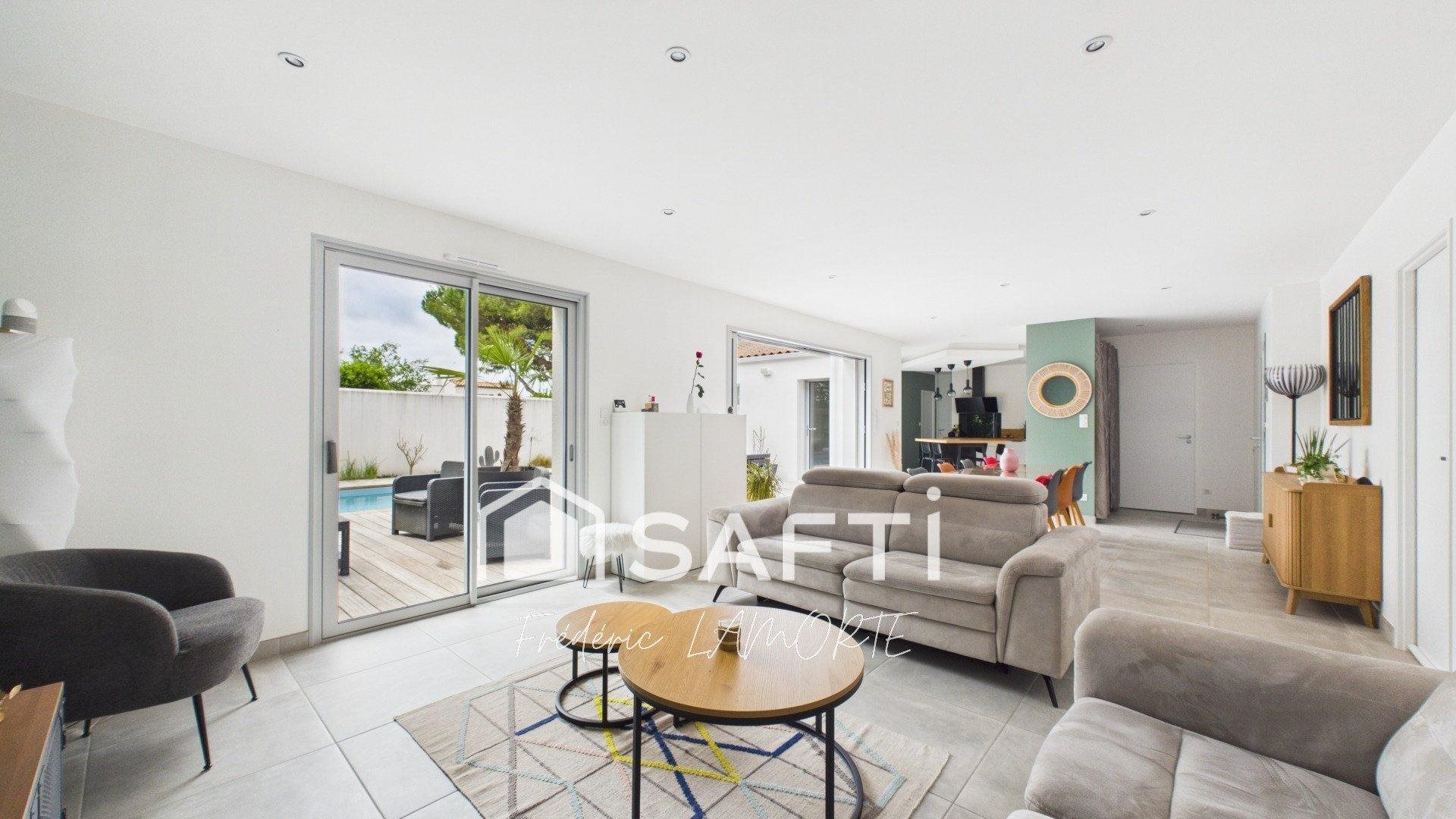 Maison à vendre, 135m², Salles-sur-Mer
