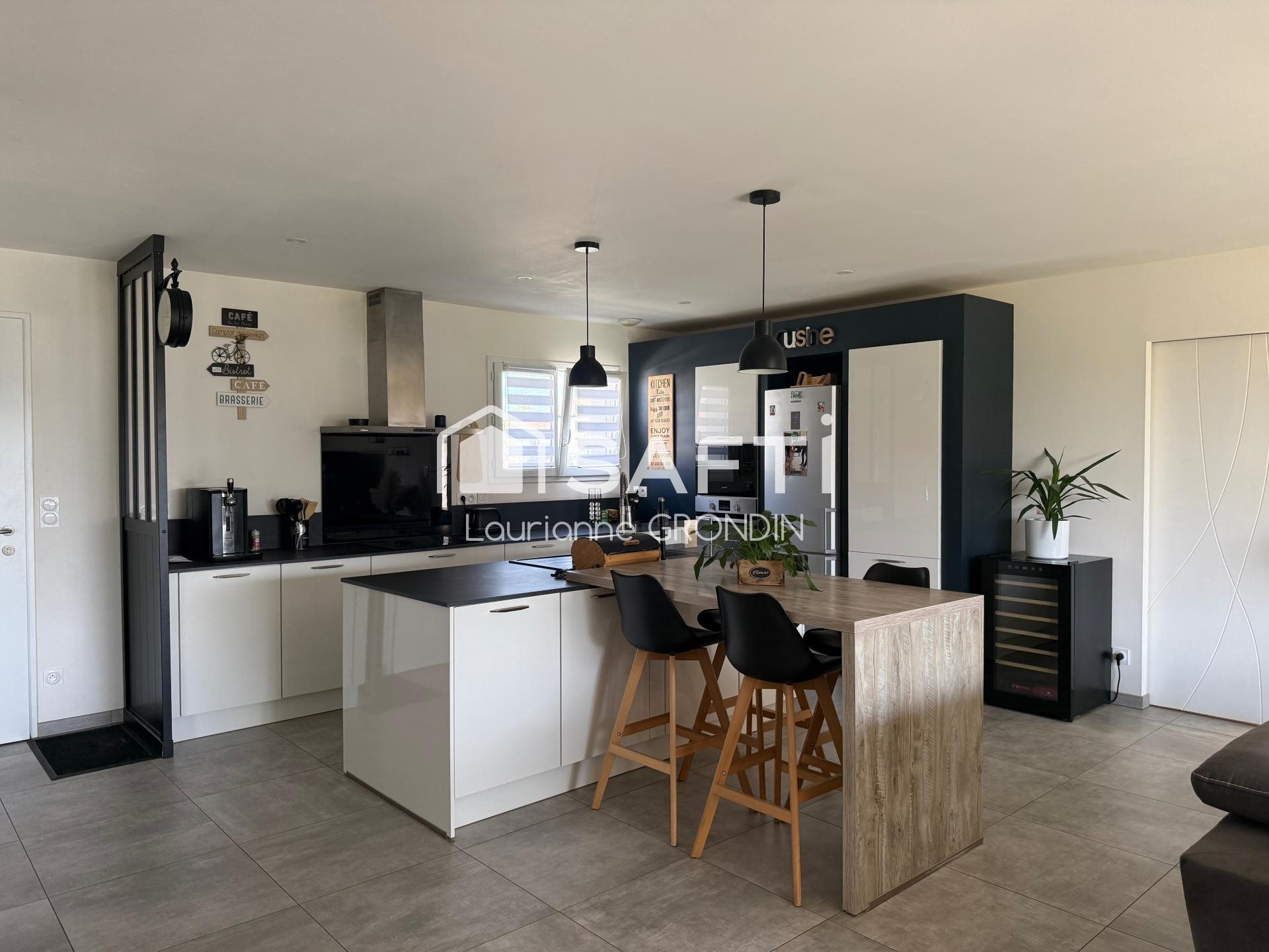 Maison à vendre, 120m², Saint-Sulpice-d'Arnoult