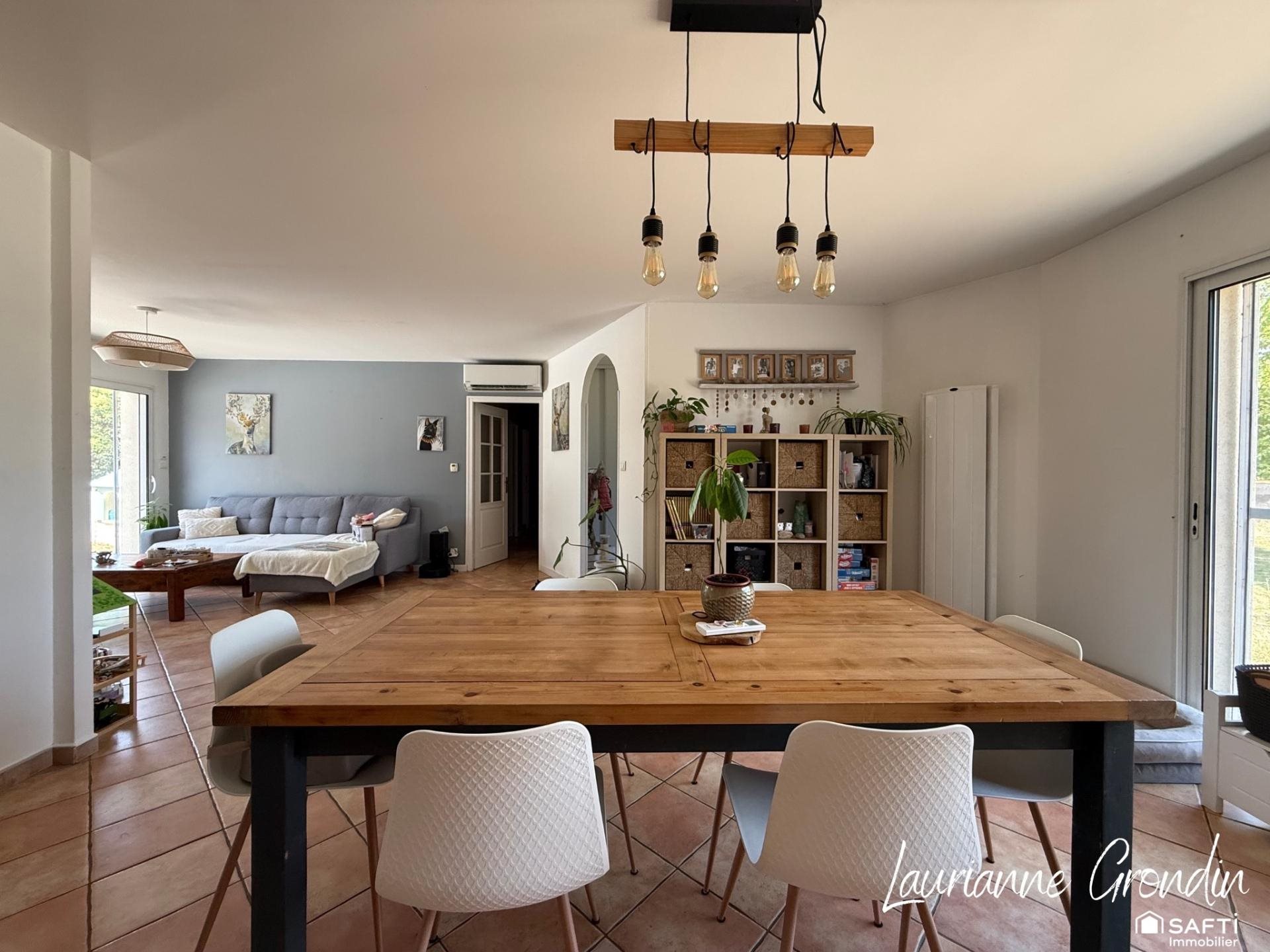 Maison à vendre, 100m², Saint-Pierre-de-l'Ile