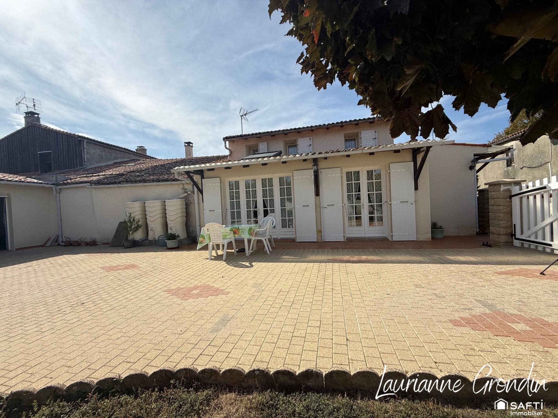 Maison à vendre, 89m², Mazeray