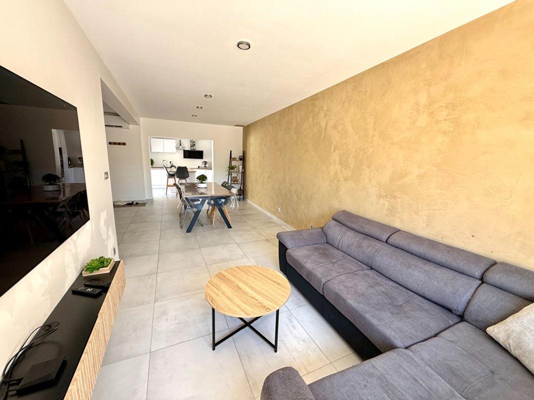 Maison à vendre, 86m², Saint-Mitre-les-Remparts